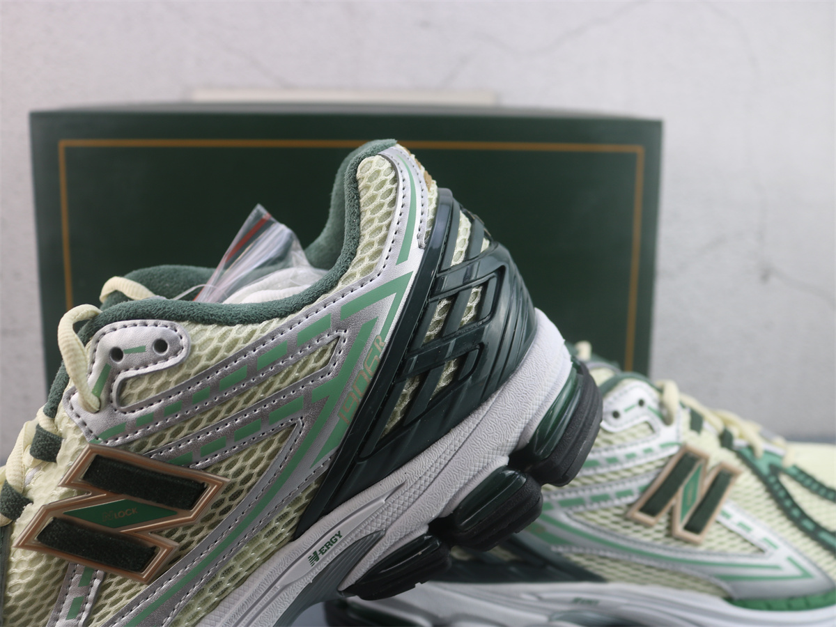 New Balance 1906R Aime Leon Dore Jade M1906RL1